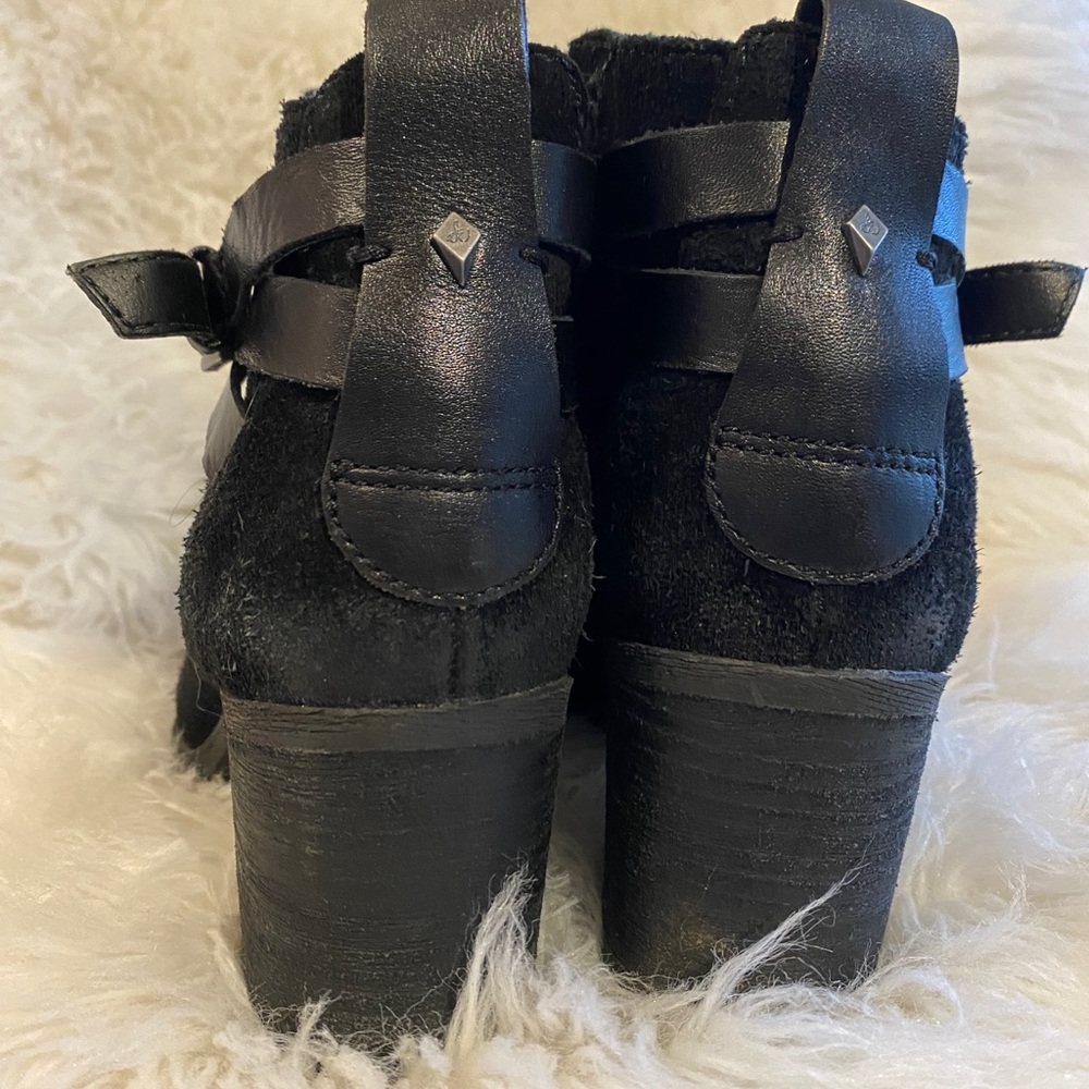 Sam Edelman Booties - Picture 3 of 6